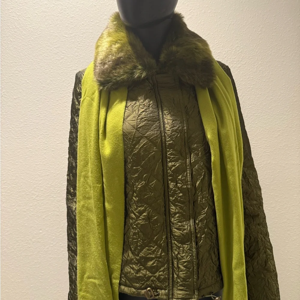 G.G. Pink Women's Removable Faux Fur Collar Crinkle Jacket Size M Full Zip Snap
